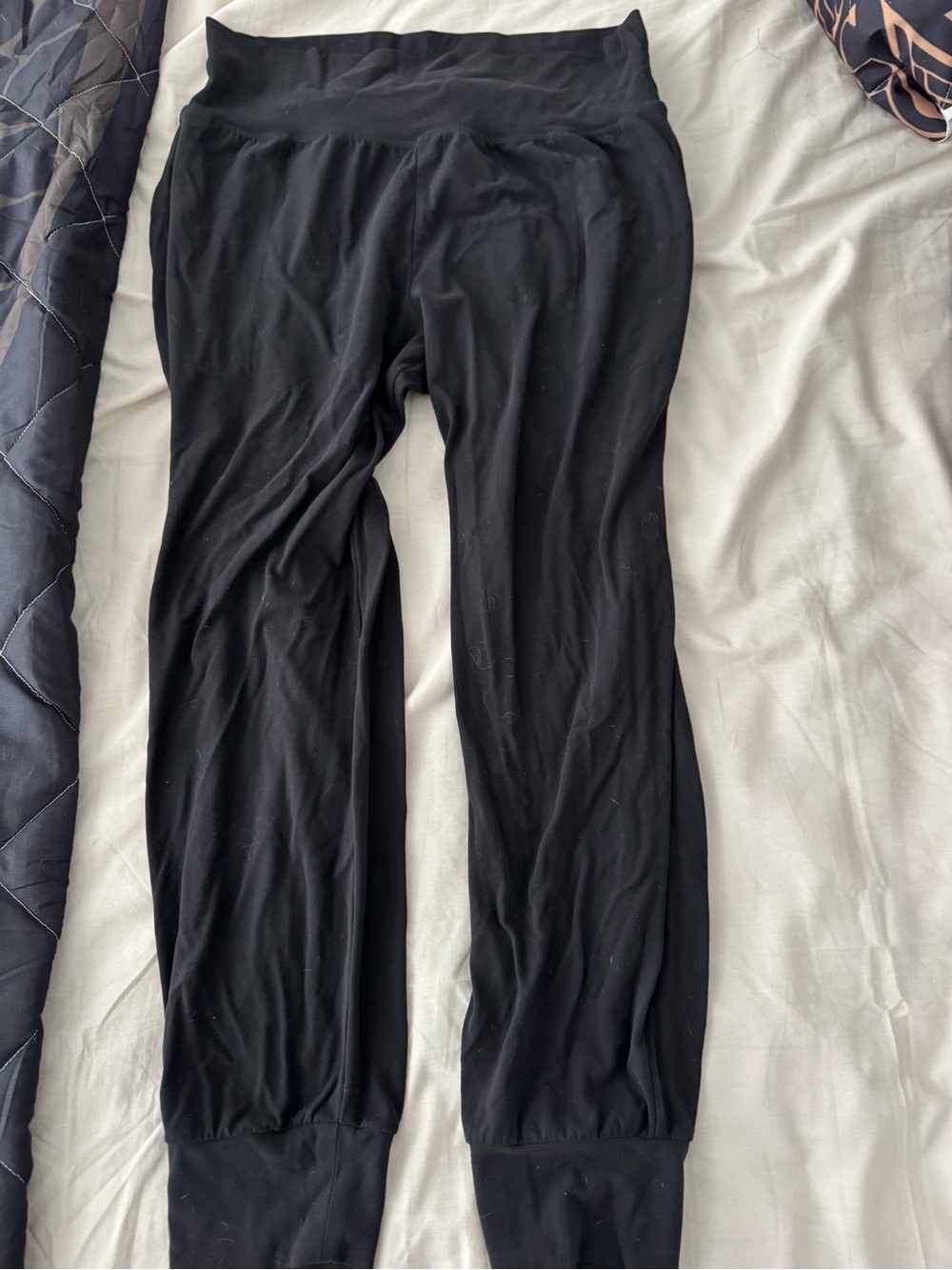 Athleta Black Salutation Jogger